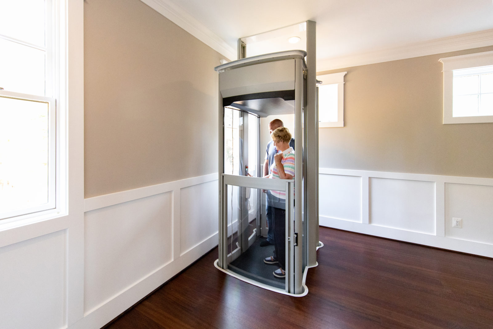 Purchase Guide: The Type Of Home Elevators